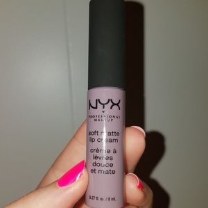 NYX soft matte lip cream